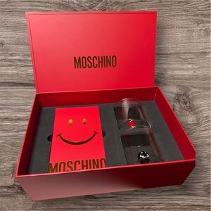 Moschino Stemless Glasses with Box of Envelopes